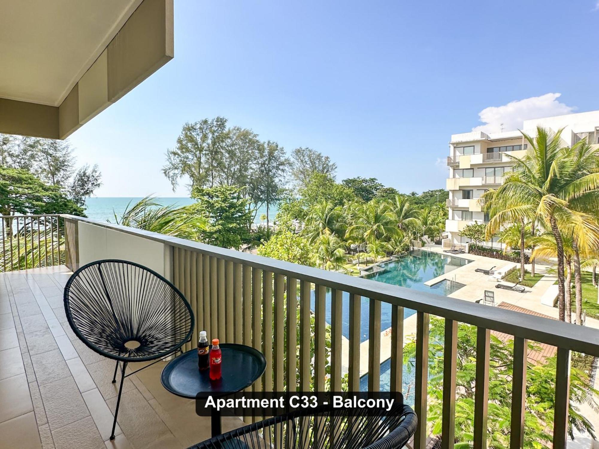 By The Sea- Pool And Sea View Apartman Batu Ferringhi Kültér fotó